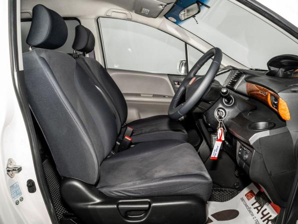 Honda Freed I с пробегом 2009 года, цена 1 029 300 рублей, 116707 км, компактвэн, Автокод Объявления