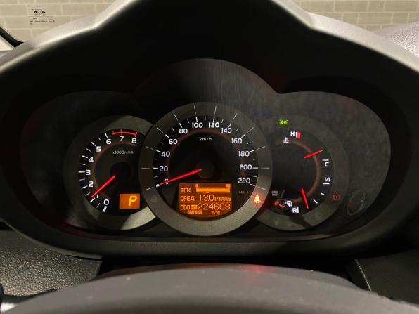 Toyota RAV4 III (XA30) Рестайлинг с пробегом 2010 года, цена 1 345 000 рублей, 224607 км, внедорожник, Автокод Объявления