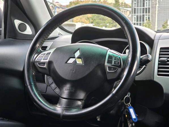 Mitsubishi Outlander II с пробегом 2008 года, цена 1 029 000 рублей, 241191 км, внедорожник, Автокод Объявления