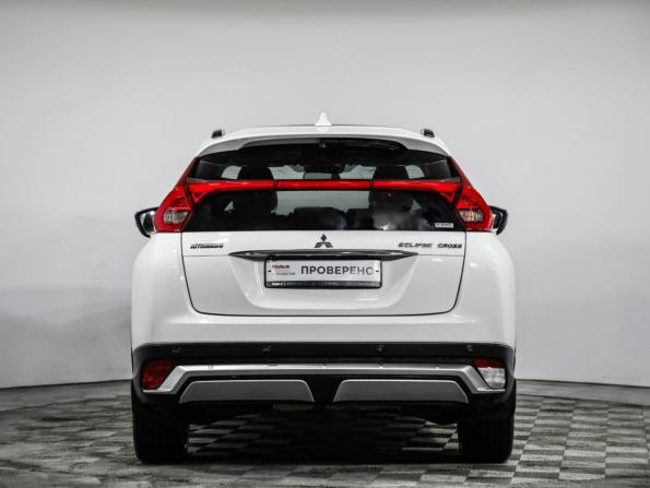 Mitsubishi Eclipse Cross I с пробегом 2018 года, цена 1 699 000 рублей, 115761 км, внедорожник, Автокод Объявления