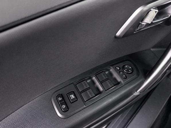 FAW Besturn X80 I Рестайлинг с пробегом 2018 года, цена 949 000 рублей, 135890 км, внедорожник, Автокод Объявления