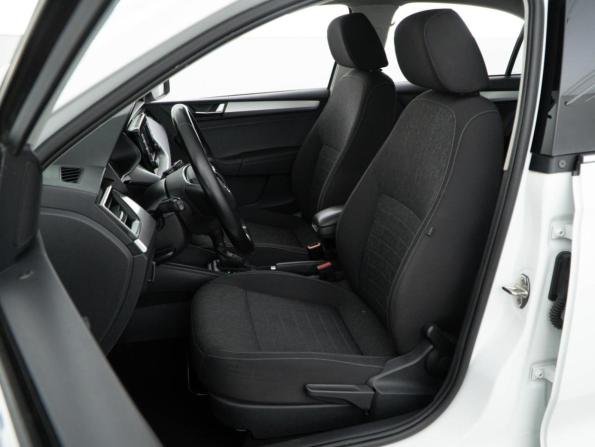 Skoda Rapid II с пробегом 2020 года, цена 1 599 000 рублей, 136221 км, лифтбек, Автокод Объявления