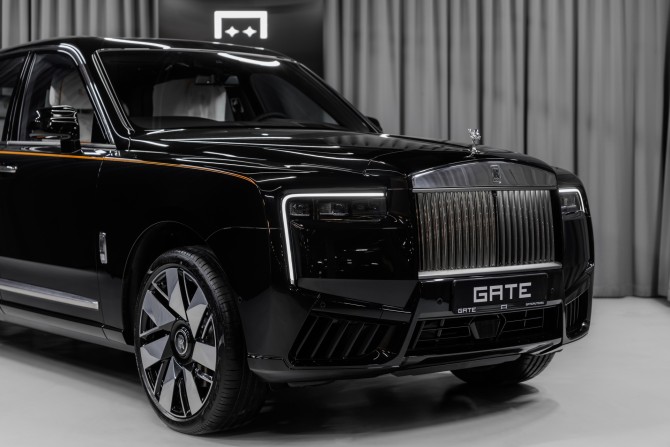 Новый Rolls-Royce Cullinan I Рестайлинг 2024 года, цена 94 846 800 рублей, внедорожник, Автокод Объявления