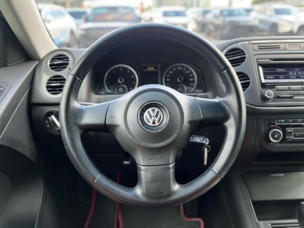 Volkswagen Tiguan I Рестайлинг с пробегом 2011 года, цена 1 399 999 рублей, 207379 км, внедорожник, Автокод Объявления