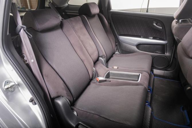 Honda Stream II Рестайлинг с пробегом 2013 года, цена 1 299 000 рублей, 170610 км, компактвэн, Автокод Объявления