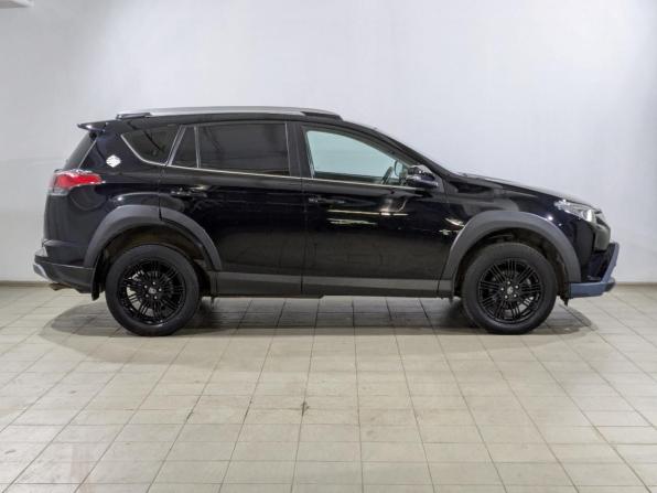 Toyota RAV4 IV (XA40) Рестайлинг с пробегом 2018 года, цена 2 450 000 рублей, 134594 км, внедорожник, Автокод Объявления