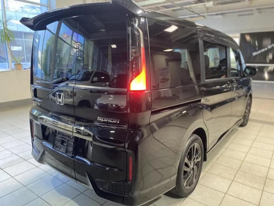 Honda Stepwgn V Рестайлинг Челябинск  - изображение 5