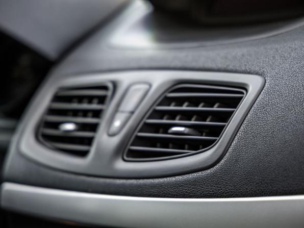 Renault Fluence I с пробегом 2012 года, цена 784 000 рублей, 130713 км, седан, Автокод Объявления