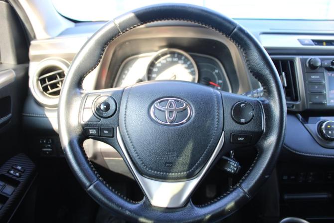 Toyota RAV4 IV (XA40) с пробегом 2015 года, цена 1 840 000 рублей, 105883 км, внедорожник, Автокод Объявления