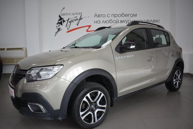 Renault Sandero II Рестайлинг с пробегом 2019 года, цена 1 199 000 рублей, 136000 км, хэтчбек, Автокод Объявления