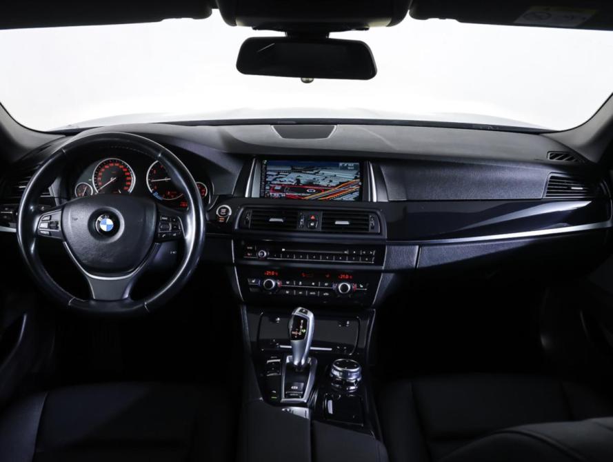BMW 5 серии VI (F10/F11/F07) Рестайлинг Москва  - изображение 17