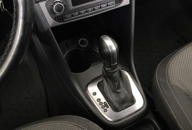 Volkswagen Polo V Рестайлинг с пробегом 2016 года, цена 1 200 000 рублей, 95923 км, седан, Автокод Объявления