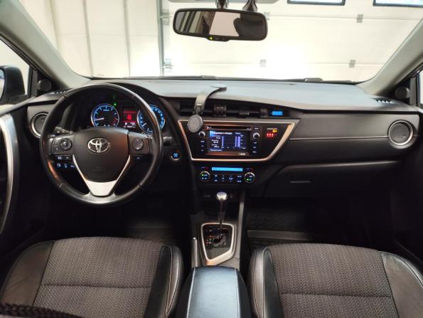 Toyota Auris II с пробегом 2013 года, цена 1 255 000 рублей, 184541 км, хэтчбек, Автокод Объявления