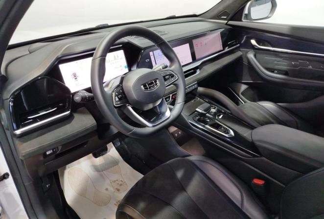Geely Monjaro I с пробегом 2024 года, цена 3 470 000 рублей, 47939 км, внедорожник, Автокод Объявления