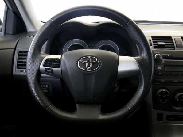 Toyota Corolla X (E140 E150) Рестайлинг с пробегом 2012 года, цена 990 000 рублей, 135000 км, седан, Автокод Объявления