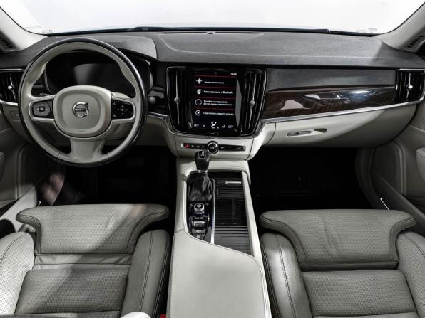 Volvo S90 II с пробегом 2017 года, цена 2 295 000 рублей, 176709 км, седан, Автокод Объявления