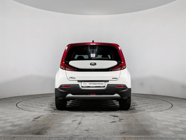 Kia Soul III с пробегом 2020 года, цена 1 660 000 рублей, 104574 км, хэтчбек, Автокод Объявления
