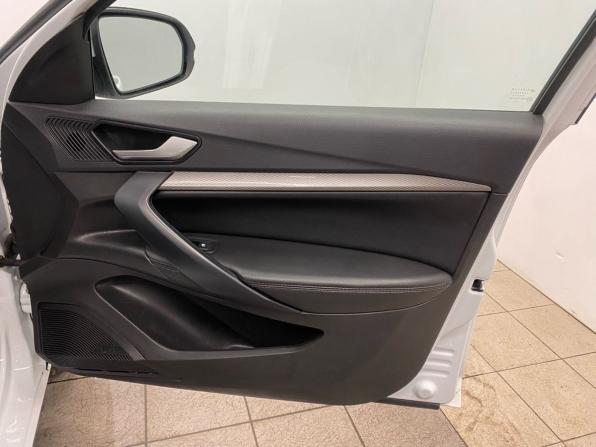 Lada (ВАЗ) Vesta I Рестайлинг (NG) с пробегом 2023 года, цена 1 099 000 рублей, 89000 км, седан, Автокод Объявления