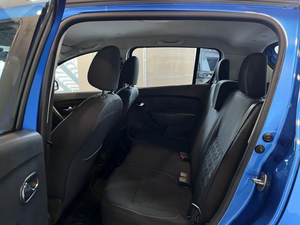 Renault Sandero II с пробегом 2018 года, цена 1 100 000 рублей, 67035 км, хэтчбек, Автокод Объявления