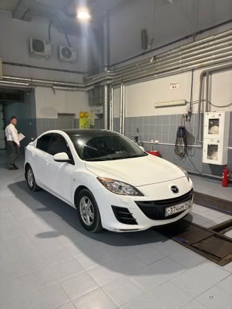 Mazda 3 II (BL) Рестайлинг с пробегом 2011 года, цена 779 000 рублей, 158000 км, седан, Автокод Объявления