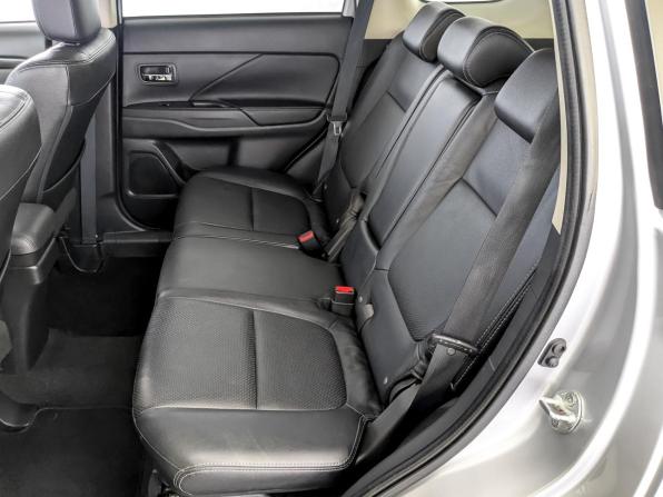 Mitsubishi Outlander III Рестайлинг 2 с пробегом 2016 года, цена 1 995 000 рублей, 128943 км, внедорожник, Автокод Объявления