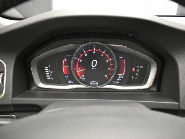 Volvo S60 II Рестайлинг с пробегом 2015 года, цена 1 727 000 рублей, 158095 км, седан, Автокод Объявления