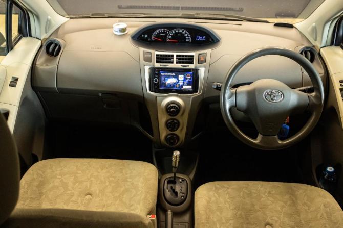 Toyota Vitz II (XP90) с пробегом 2009 года, цена 630 000 рублей, 129559 км, хэтчбек, Автокод Объявления