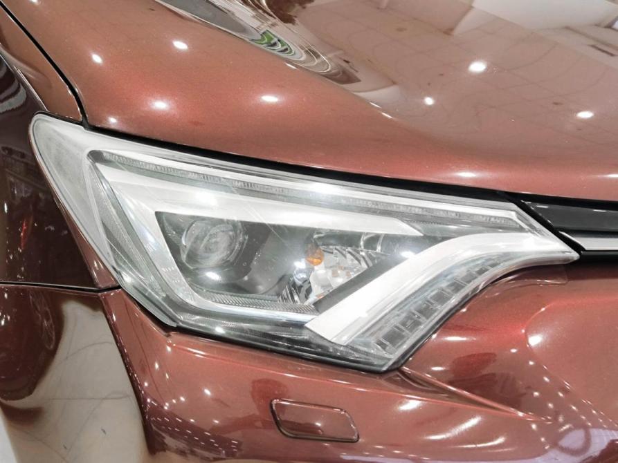 Toyota RAV4 IV (XA40) Рестайлинг Казань  - изображение 21
