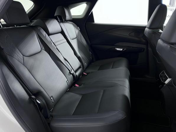 Lexus RX V с пробегом 2026 года, цена 8 290 000 рублей, 20 км, внедорожник, Автокод Объявления