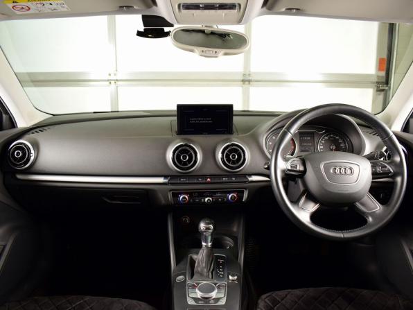 Audi A3 III (8V) с пробегом 2015 года, цена 1 285 997 рублей, 64105 км, хэтчбек, Автокод Объявления