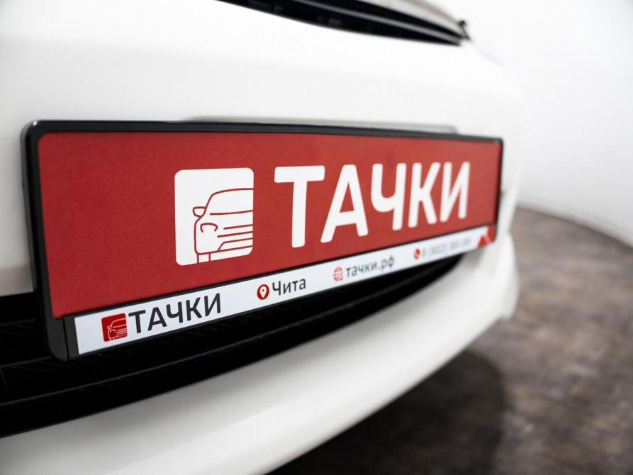 Toyota Wish I Рестайлинг Чита  - изображение 19