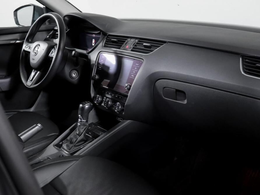 Skoda Octavia III (A7) Рестайлинг Москва  - изображение 9