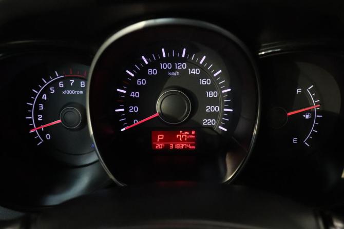 Kia Rio III Рестайлинг с пробегом 2015 года, цена 649 000 рублей, 318218 км, седан, Автокод Объявления