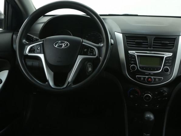 Hyundai Solaris I с пробегом 2012 года, цена 822 000 рублей, 138000 км, хэтчбек, Автокод Объявления