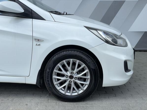 Hyundai Solaris I с пробегом 2014 года, цена 1 068 000 рублей, 137889 км, седан, Автокод Объявления