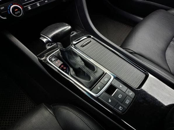 Kia Optima IV Рестайлинг с пробегом 2019 года, цена 1 990 000 рублей, 118920 км, седан, Автокод Объявления