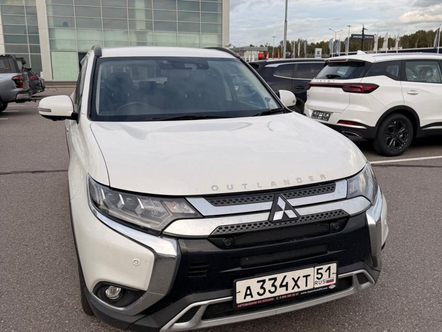 Mitsubishi Outlander III Рестайлинг 3 Санкт-Петербург  - изображение 2