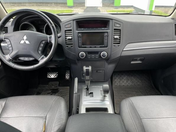 Mitsubishi Pajero IV Рестайлинг 1 с пробегом 2014 года, цена 2 450 000 рублей, 136435 км, внедорожник, Автокод Объявления