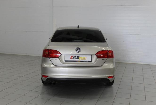 Volkswagen Jetta VI с пробегом 2013 года, цена 850 000 рублей, 131922 км, седан, Автокод Объявления