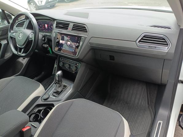 Volkswagen Tiguan II с пробегом 2019 года, цена 2 299 000 рублей, 91736 км, внедорожник, Автокод Объявления