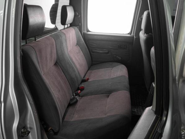 Nissan NP300 с пробегом 2010 года, цена 1 019 000 рублей, 259901 км, offers.body_type.unknown, Автокод Объявления