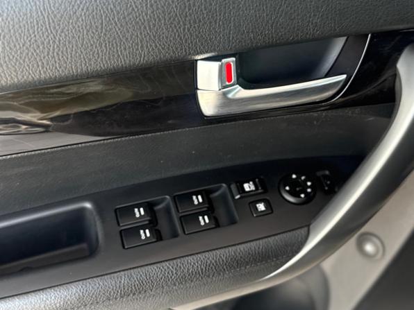Kia Sorento II Рестайлинг с пробегом 2012 года, цена 1 395 000 рублей, 244038 км, внедорожник, Автокод Объявления
