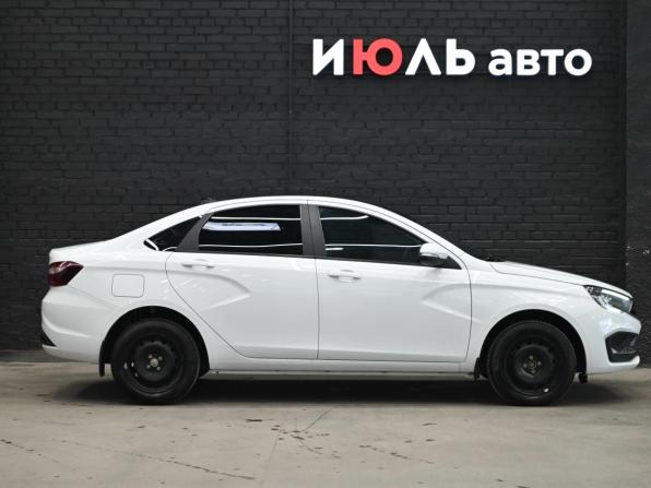 Lada (ВАЗ) Vesta I Рестайлинг (NG) с пробегом 2024 года, цена 1 200 000 рублей, 51034 км, седан, Автокод Объявления