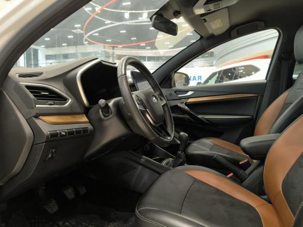 Lada (ВАЗ) Vesta I Рестайлинг (NG) с пробегом 2023 года, цена 1 220 000 рублей, 57001 км, седан, Автокод Объявления