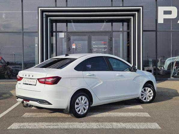 Lada (ВАЗ) Vesta I Рестайлинг (NG) с пробегом 2023 года, цена 1 204 000 рублей, 43000 км, седан, Автокод Объявления