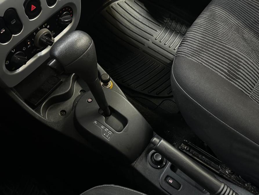 Renault Sandero I Санкт-Петербург  - изображение 16