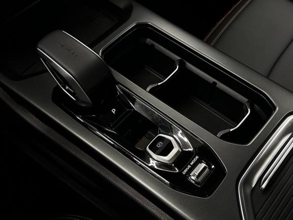 Geely Okavango I Рестайлинг с пробегом 2024 года, цена 2 747 000 рублей, 34450 км, внедорожник, Автокод Объявления