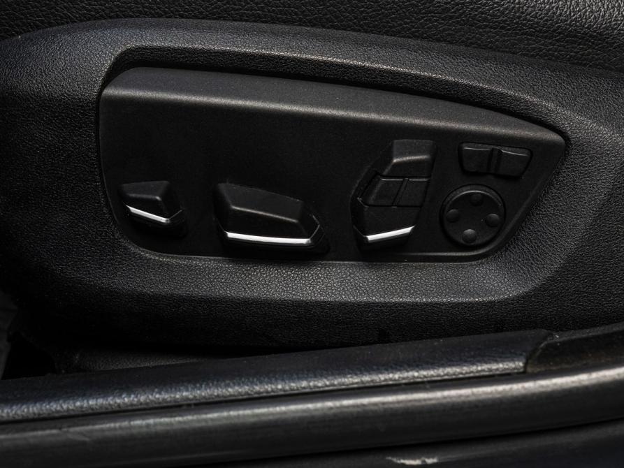 BMW 5 серии VI (F10/F11/F07) Рестайлинг Тюмень  - изображение 14