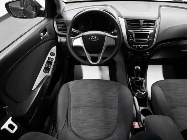 Hyundai Solaris I Рестайлинг с пробегом 2016 года, цена 795 000 рублей, 267927 км, седан, Автокод Объявления
