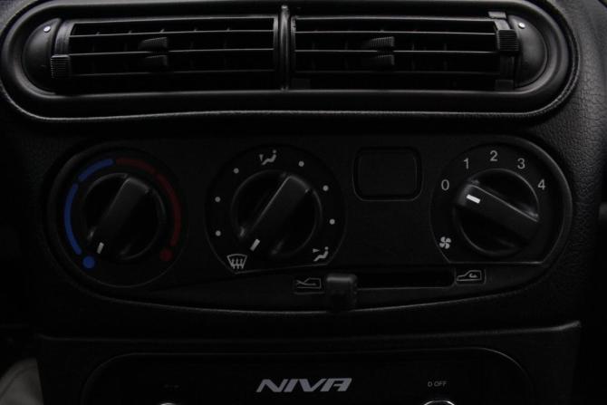 Chevrolet Niva I Рестайлинг с пробегом 2019 года, цена 860 000 рублей, 131356 км, внедорожник, Автокод Объявления